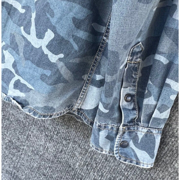 Shirt Jacket Mens XLarge Blue Camo Denim Shacket Snap Button Casual Utility - Picture 5 of 10